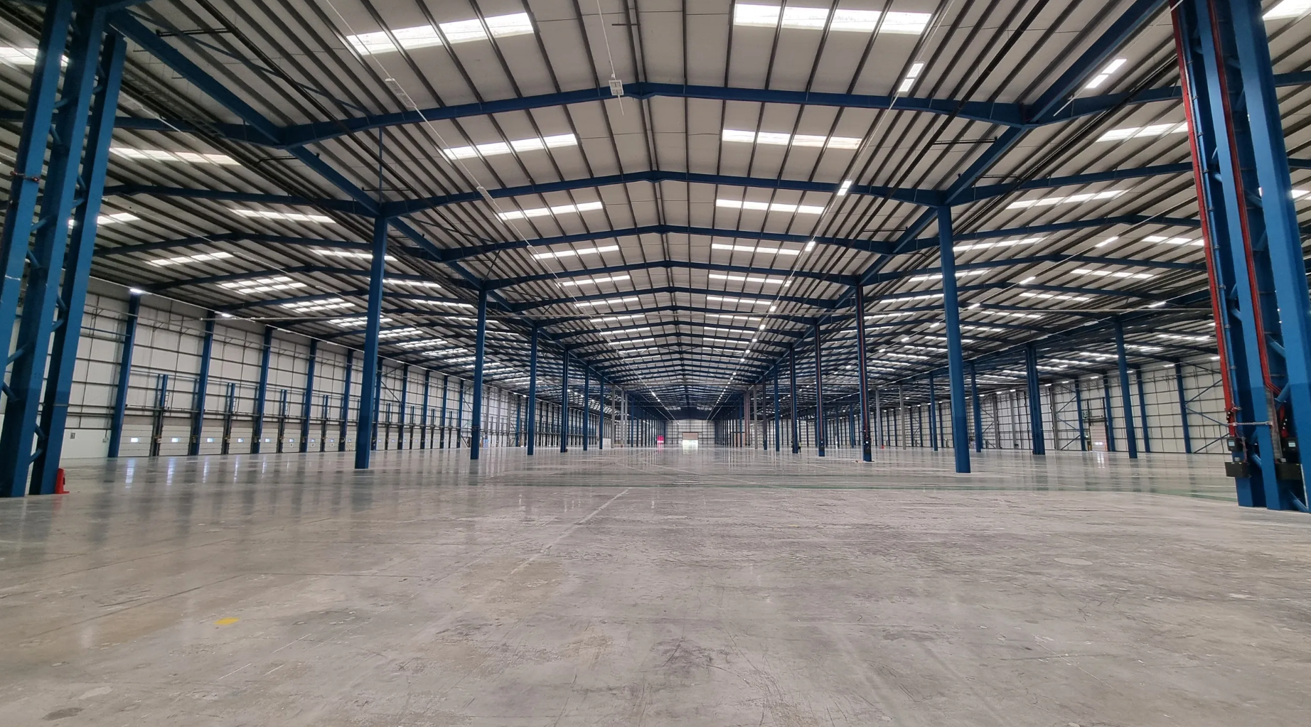 Warehouse interior by CNG